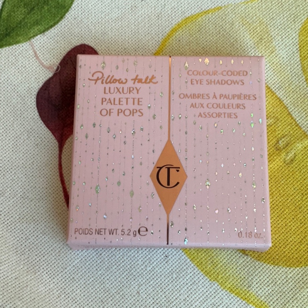 PILLOW TALK LUXURY PALETTE LUXURY PALETTE OF POPS